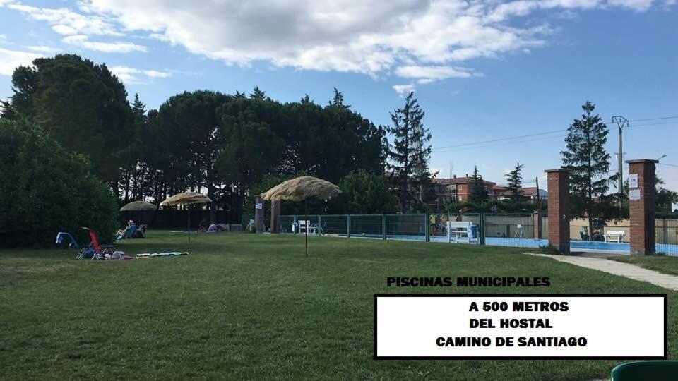 מלון Frómista Apartamento Pension La Via Lactea מראה חיצוני תמונה