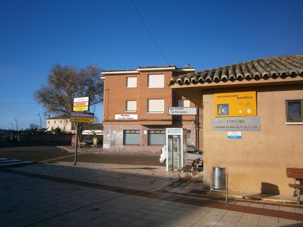 מלון Frómista Apartamento Pension La Via Lactea חדר תמונה
