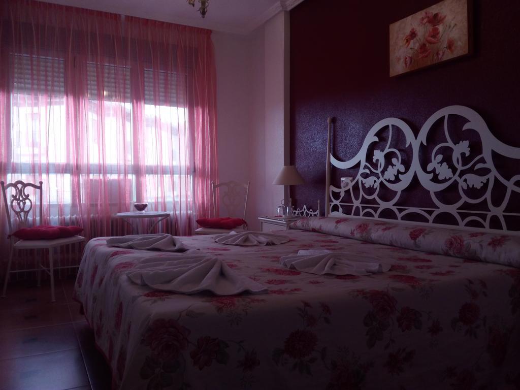 מלון Frómista Apartamento Pension La Via Lactea מראה חיצוני תמונה